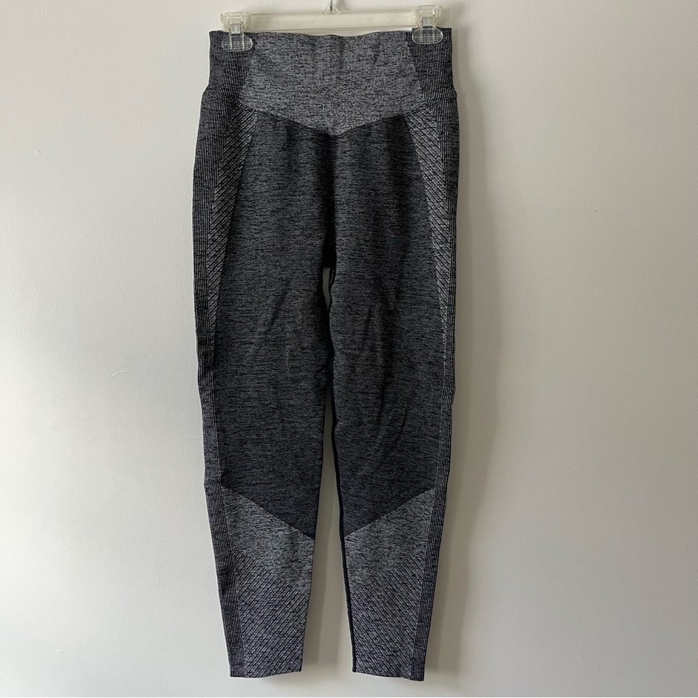 VS PINK Seamless Leggings Large Grey